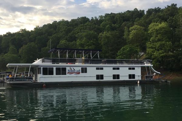 Norris Lake Houseboat Rentals